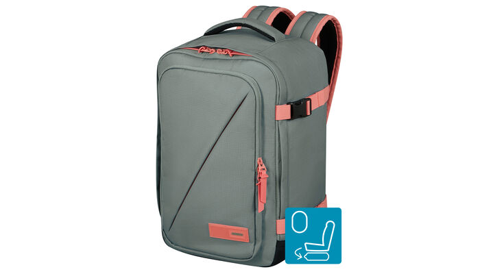 Fitting ryanair free-on-board cabin bag policy