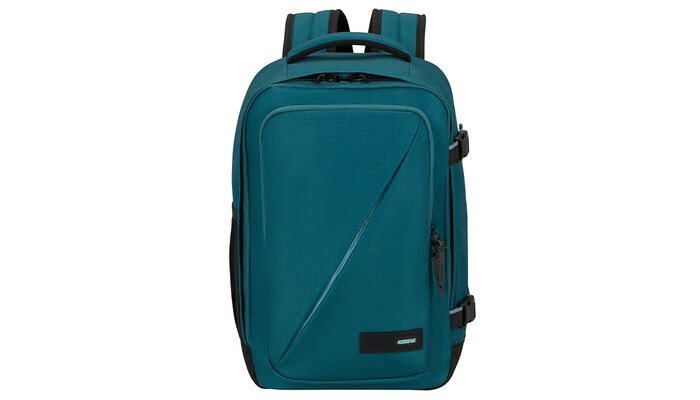 Fitting ryanair free-on-board cabin bag policy