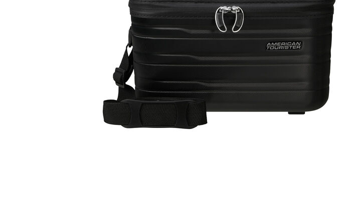 Removable shoulder strap