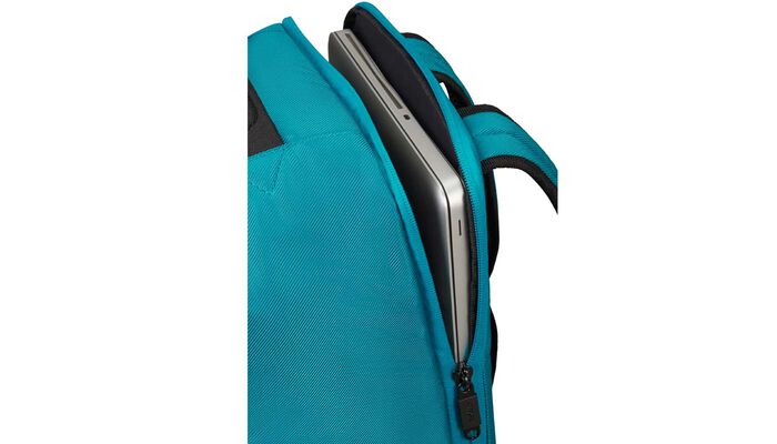 Laptop compartment 15.6"