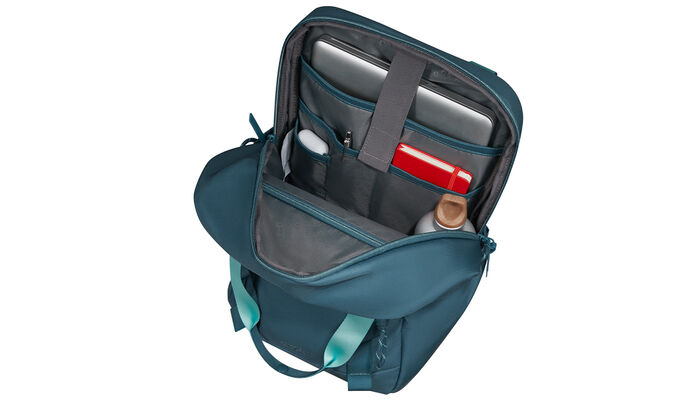Laptop compartment 15.6"