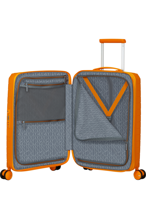 American Tourister Fastforward Spinner 55/20 TSA EXP 55cm  Radiant Orange American Tourister Fastforward Spinner 55/20 TSA EXP 55cm  Radiant Orange