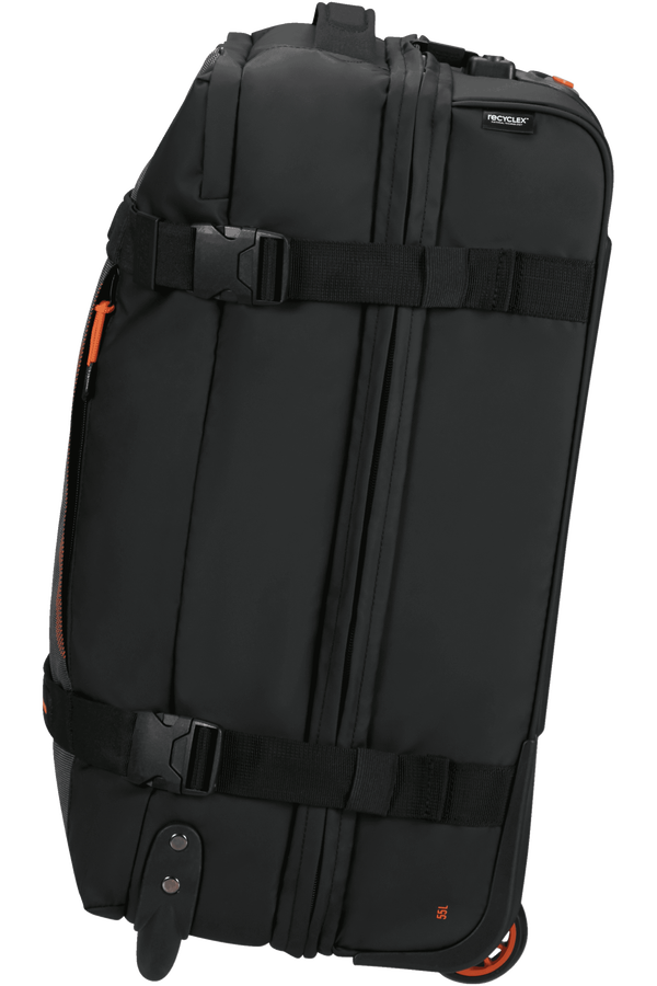 American Tourister Urban Track Duffle with Wheels Lmtd S  Black/Orange American Tourister Urban Track Duffle with Wheels Lmtd S  Black/Orange
