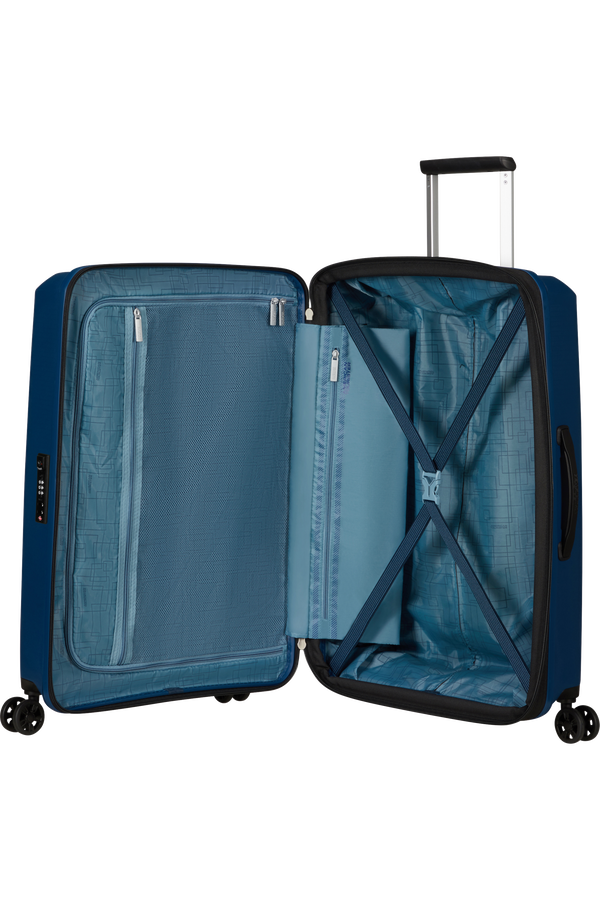 American Tourister Aerostep Spinner 67/24 Exp Tsa 67cm  Navy Blue American Tourister Aerostep Spinner 67/24 Exp Tsa 67cm  Navy Blue