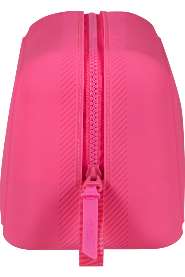 American Tourister Urban Groove UG27 Washbag Pop  Hawaiian Pink American Tourister Urban Groove UG27 Washbag Pop  Hawaiian Pink