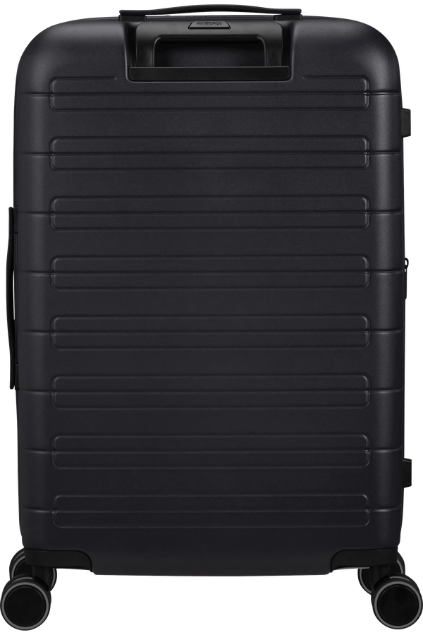 American Tourister Novastream Spinner TSA Exp. 67cm  Dark Slate American Tourister Novastream Spinner TSA Exp. 67cm  Dark Slate