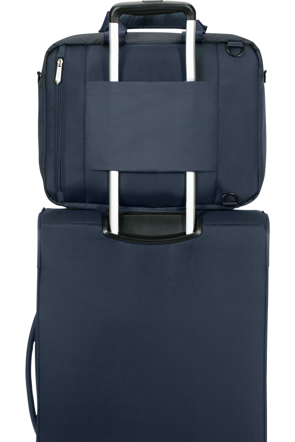 American Tourister Summerfunk 3-Way Boarding Bag  Navy American Tourister Summerfunk 3-Way Boarding Bag  Navy