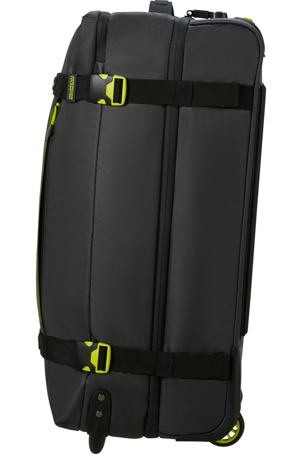 American Tourister Urban Track Duffle with Wheels Coated M  Black/Lime American Tourister Urban Track Duffle with Wheels Coated M  Black/Lime