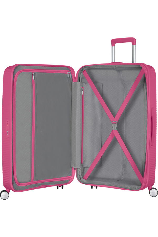 American Tourister Soundbox Spinner TSA Expandable 67cm  Magenta American Tourister Soundbox Spinner TSA Expandable 67cm  Magenta